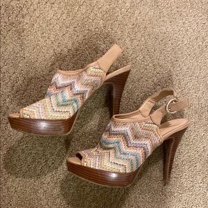 Stylish Multicolor Zigzag Women's Heels